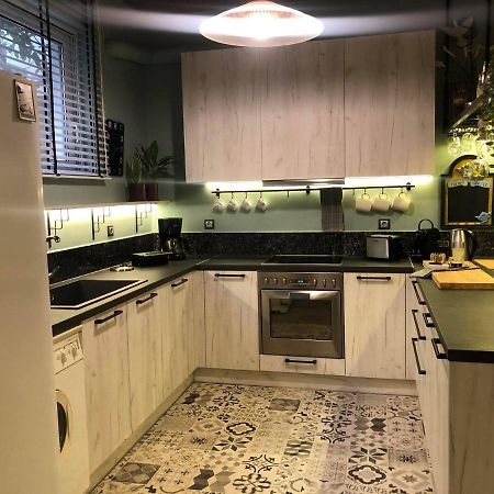 Amazing Semi-Basement Art Apartment Easy Walk To Nafplio Centre Exterior foto