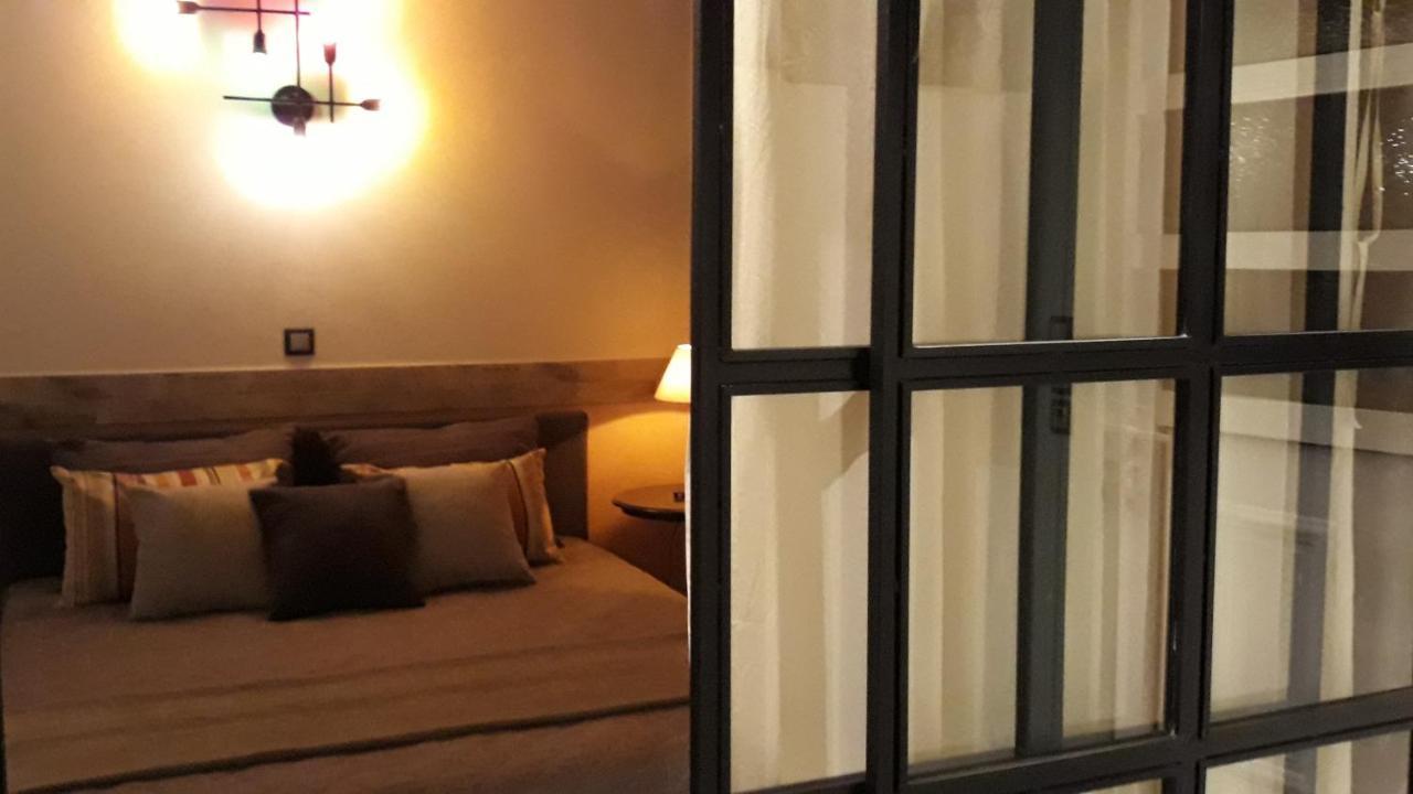Amazing Semi-Basement Art Apartment Easy Walk To Nafplio Centre Exterior foto